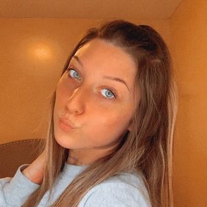 Meet your Posher, Katelynn